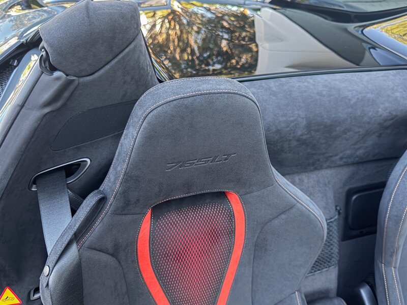 2022 McLaren 765LT Spider   - Photo 34 - Bonita Springs, FL 34134