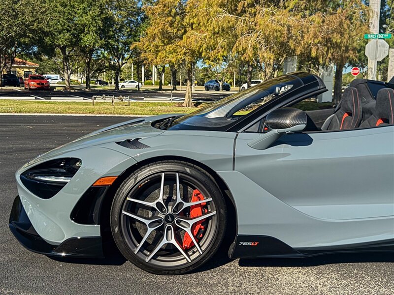 2022 McLaren 765LT Spider   - Photo 40 - Bonita Springs, FL 34134