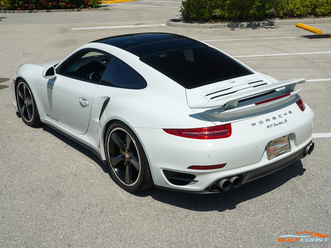 2014 Porsche 911 Turbo S   - Photo 32 - Bonita Springs, FL 34134