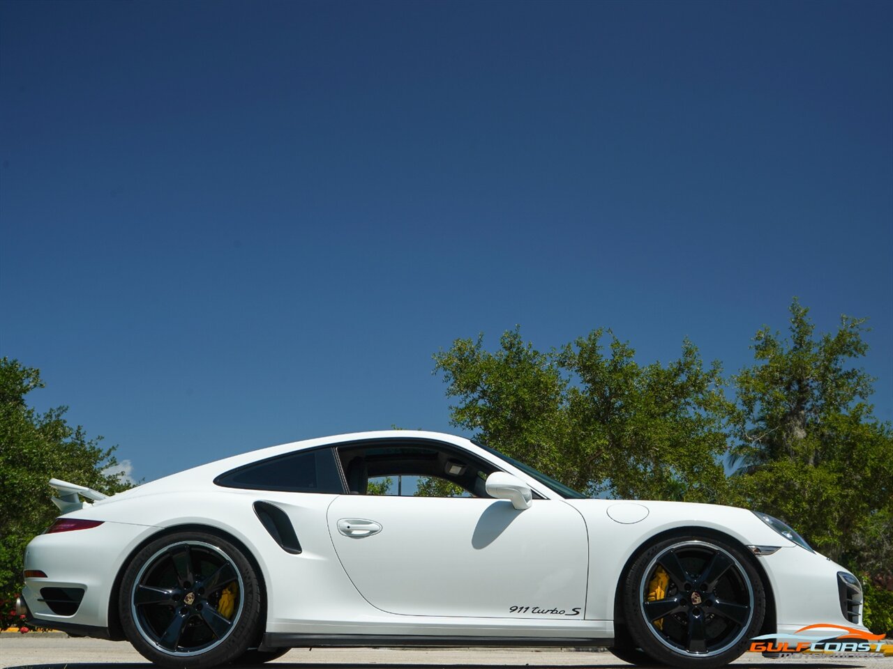 2014 Porsche 911 Turbo S   - Photo 43 - Bonita Springs, FL 34134