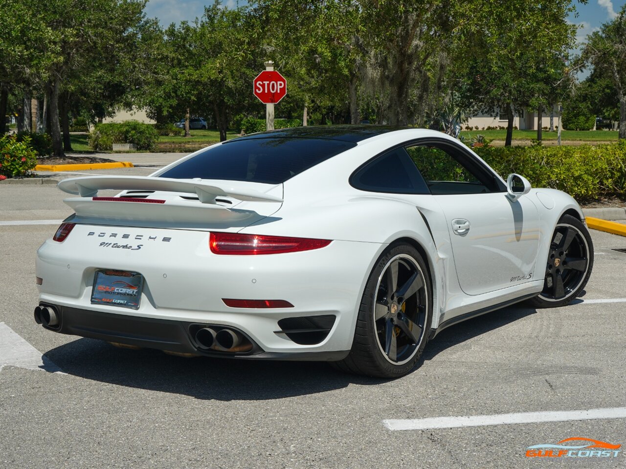 2014 Porsche 911 Turbo S   - Photo 36 - Bonita Springs, FL 34134