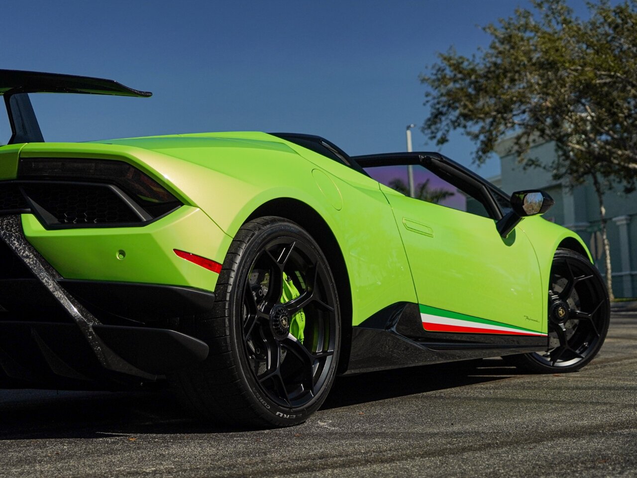 2019 Lamborghini Huracan LP 640-4 Performante   - Photo 72 - Bonita Springs, FL 34134