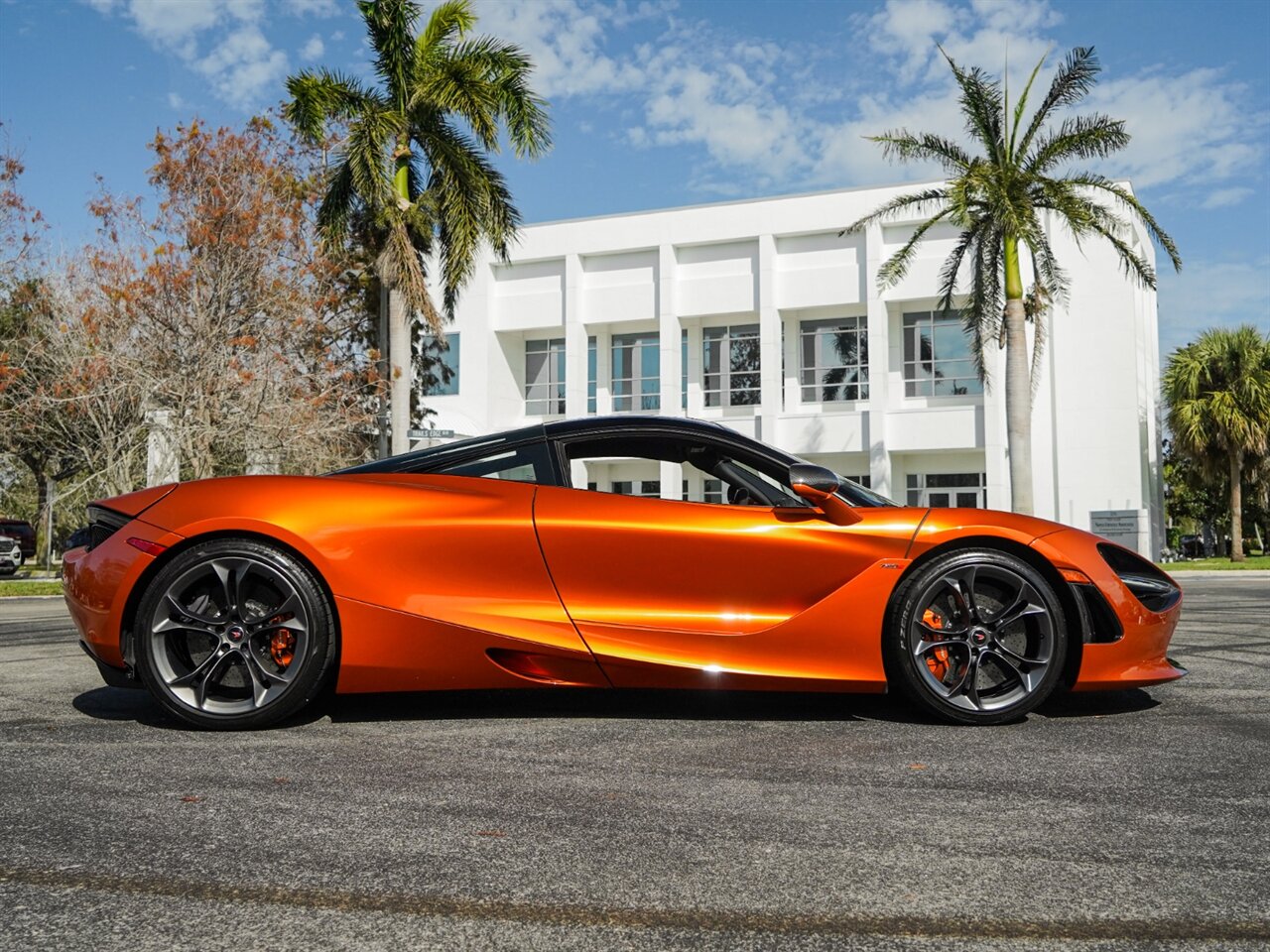 2018 McLaren 720S Luxury   - Photo 71 - Bonita Springs, FL 34134