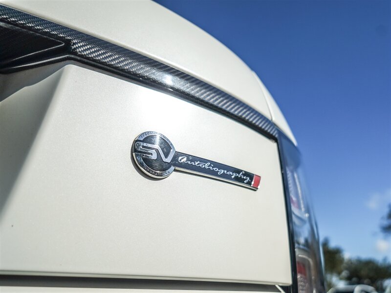 2018 Land Rover Range Rover SVAutobiography Dyna Overfinch - Photo 37 - Bonita Springs, FL 34134