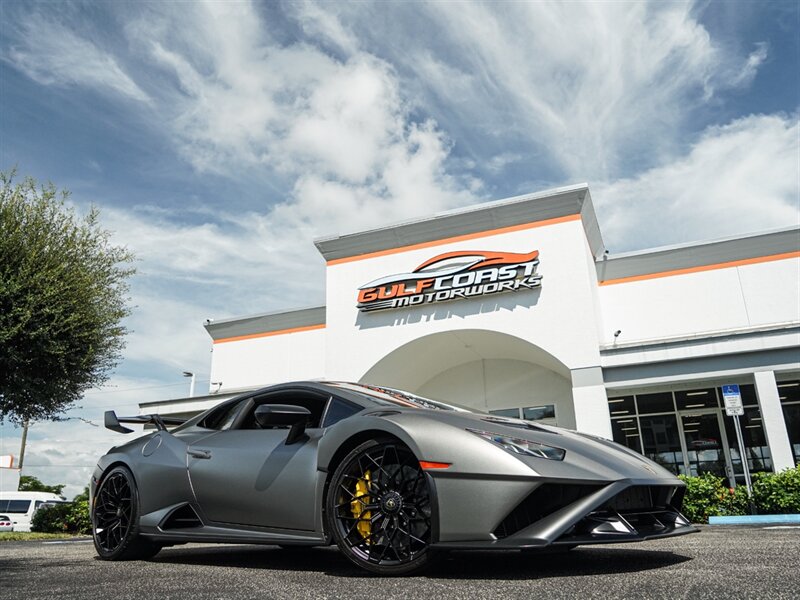 2021 Lamborghini Huracan STO   - Photo 1 - Bonita Springs, FL 34134