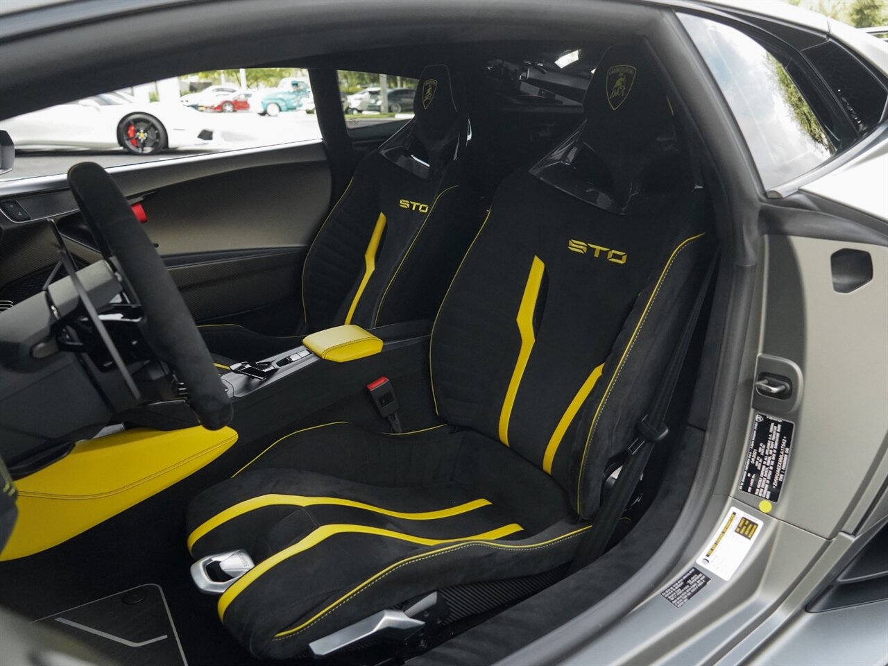 2021 Lamborghini Huracan STO   - Photo 22 - Bonita Springs, FL 34134