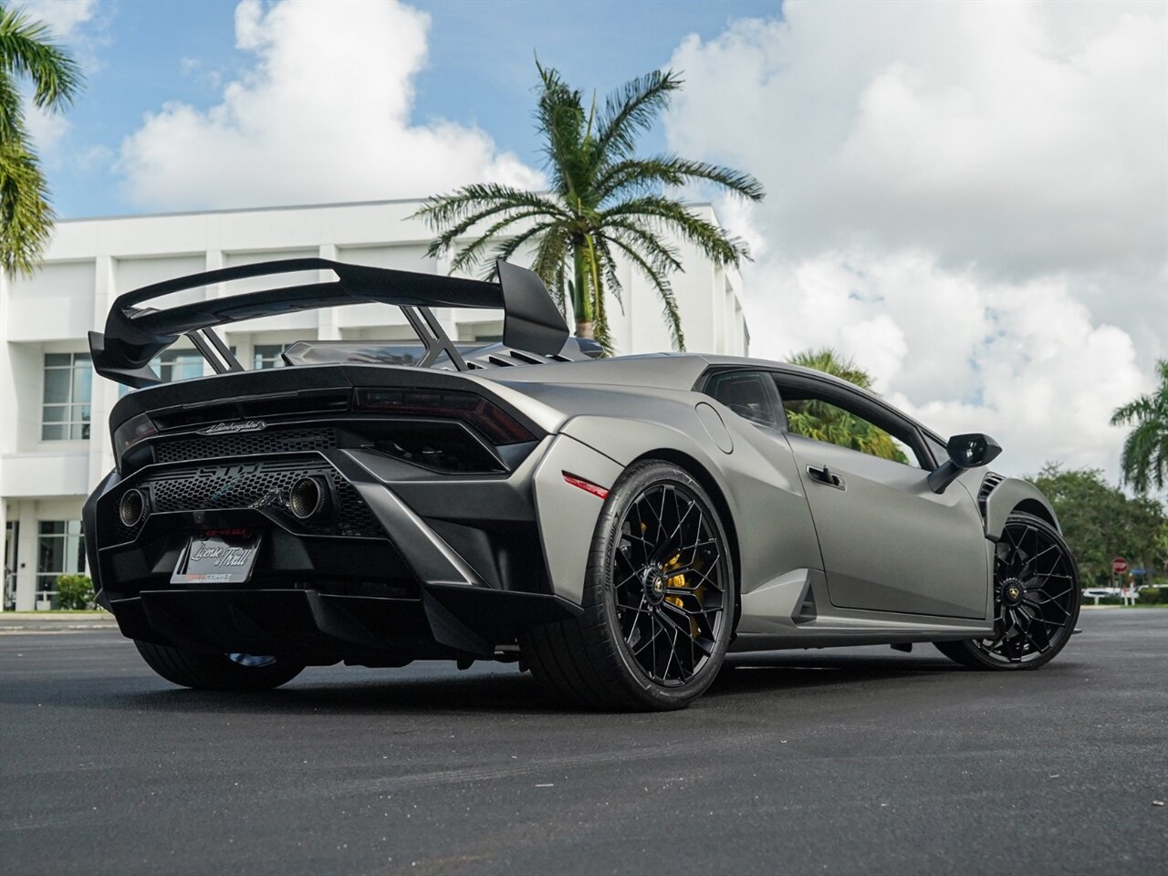 2021 Lamborghini Huracan STO   - Photo 69 - Bonita Springs, FL 34134