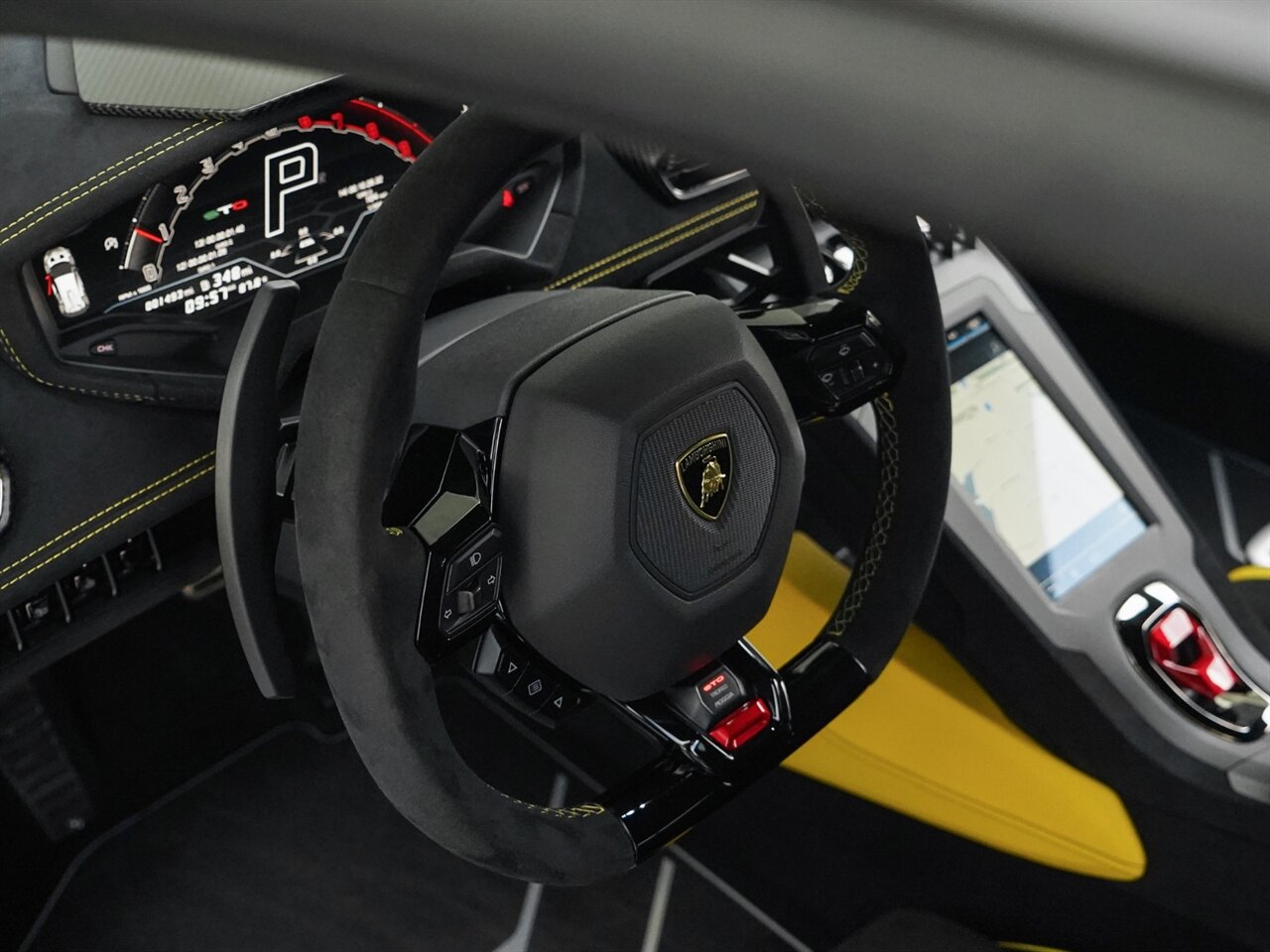 2021 Lamborghini Huracan STO   - Photo 30 - Bonita Springs, FL 34134