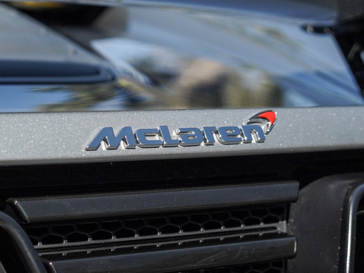 2012 McLaren MP4-12C   - Photo 55 - Bonita Springs, FL 34134