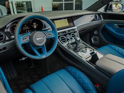 2022 Bentley Continental GTC V8  