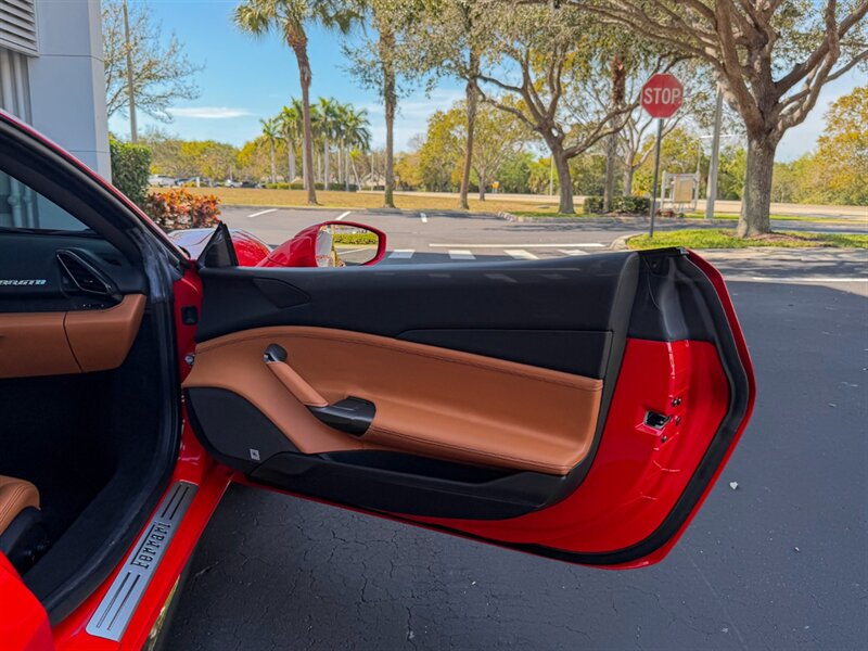 2018 Ferrari 488 GTB   - Photo 39 - Bonita Springs, FL 34134