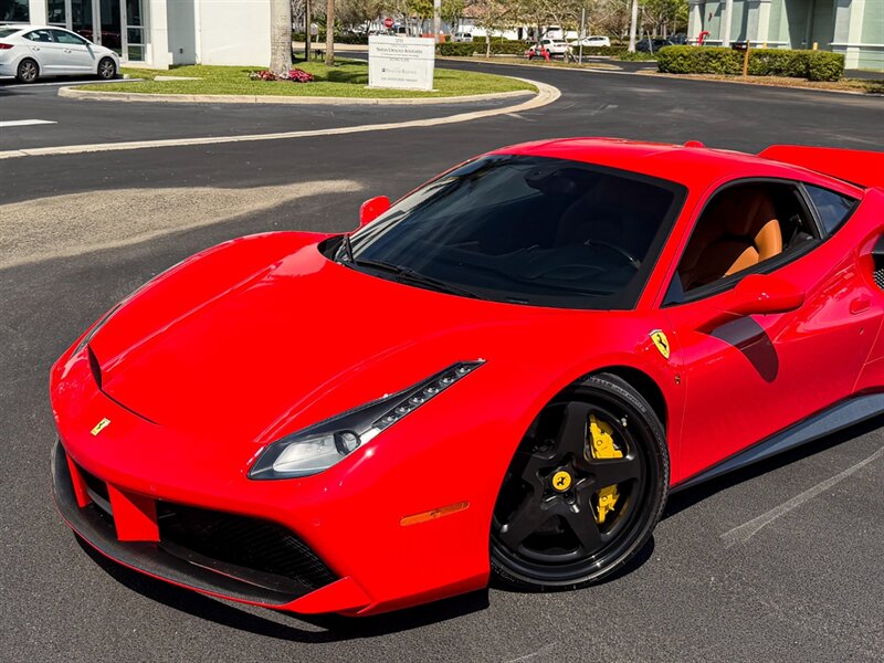 2018 Ferrari 488 GTB   - Photo 10 - Bonita Springs, FL 34134