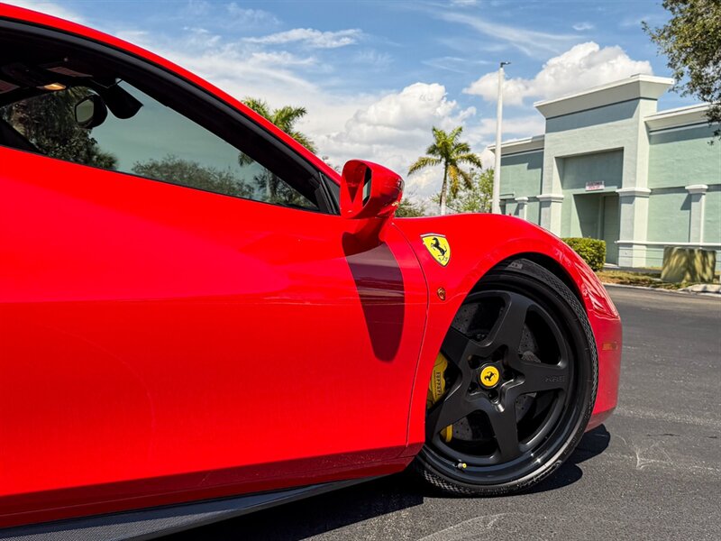 2018 Ferrari 488 GTB   - Photo 67 - Bonita Springs, FL 34134