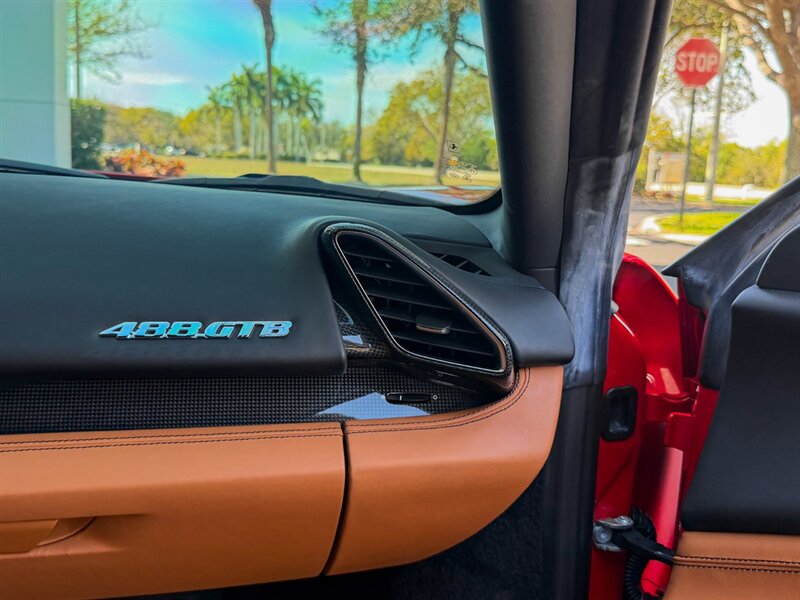 2018 Ferrari 488 GTB   - Photo 38 - Bonita Springs, FL 34134