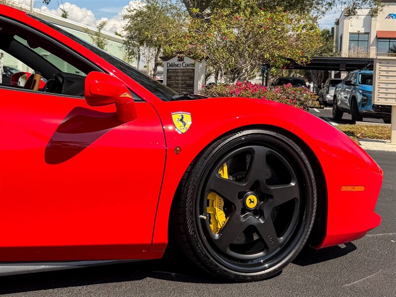 2018 Ferrari 488 GTB   - Photo 70 - Bonita Springs, FL 34134