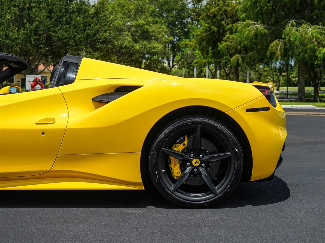 2018 Ferrari 488 Spider   - Photo 44 - Bonita Springs, FL 34134