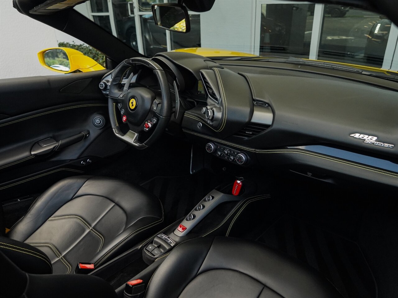 2018 Ferrari 488 Spider   - Photo 27 - Bonita Springs, FL 34134