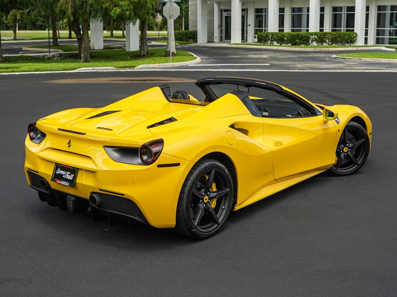 2018 Ferrari 488 Spider   - Photo 64 - Bonita Springs, FL 34134