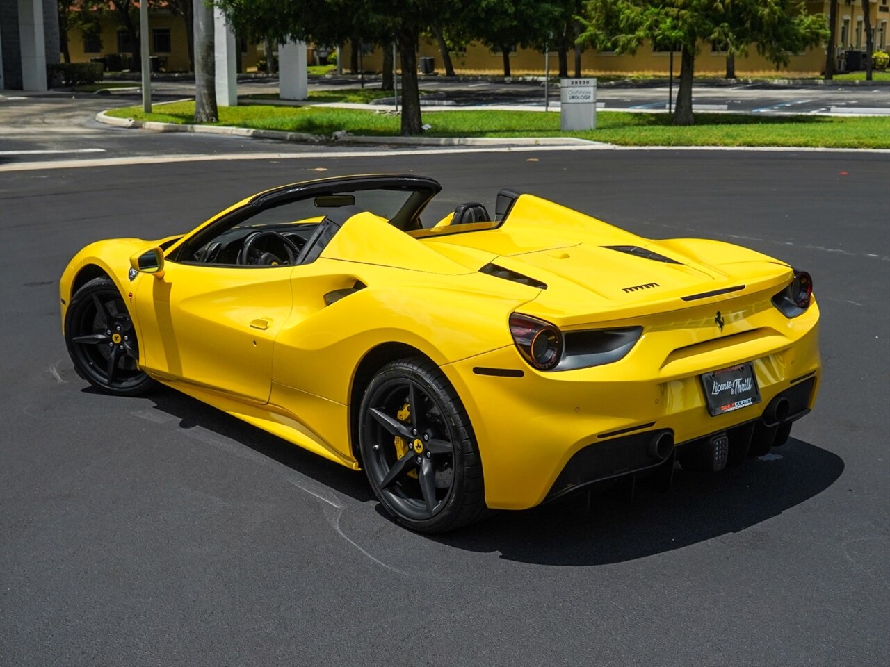 2018 Ferrari 488 Spider   - Photo 46 - Bonita Springs, FL 34134