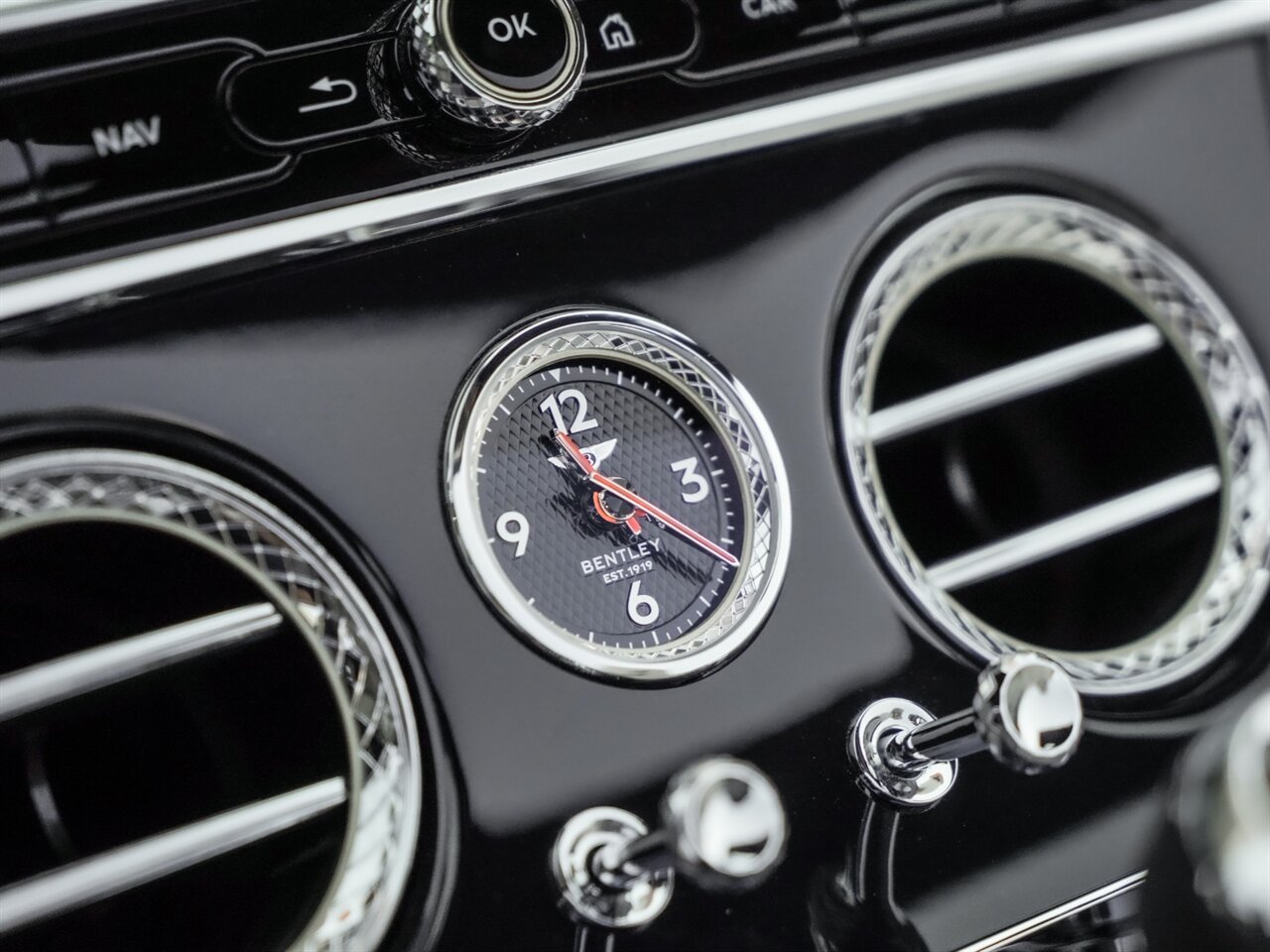 2020 Bentley Continental GT V8   - Photo 16 - Bonita Springs, FL 34134