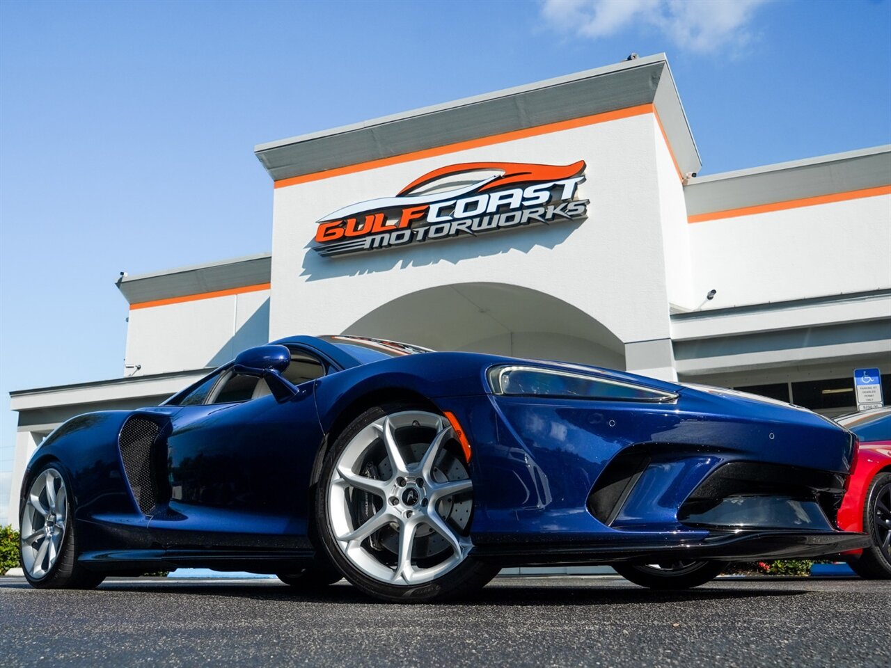 2020 McLaren GT   - Photo 51 - Bonita Springs, FL 34134