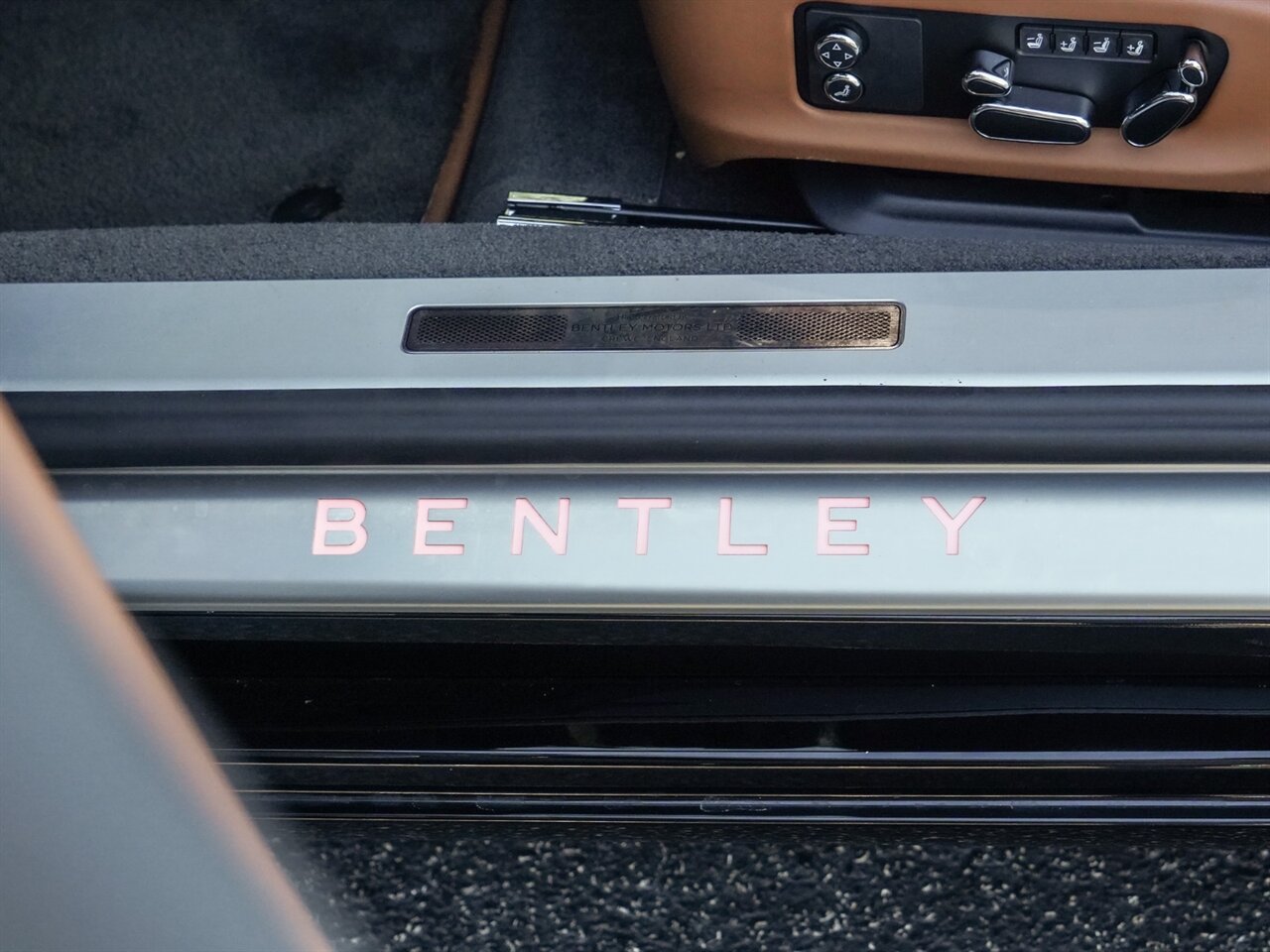 2020 Bentley Continental GT V8   - Photo 21 - Bonita Springs, FL 34134