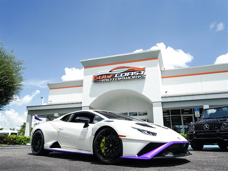 2022 Lamborghini Huracan STO   - Photo 1 - Bonita Springs, FL 34134