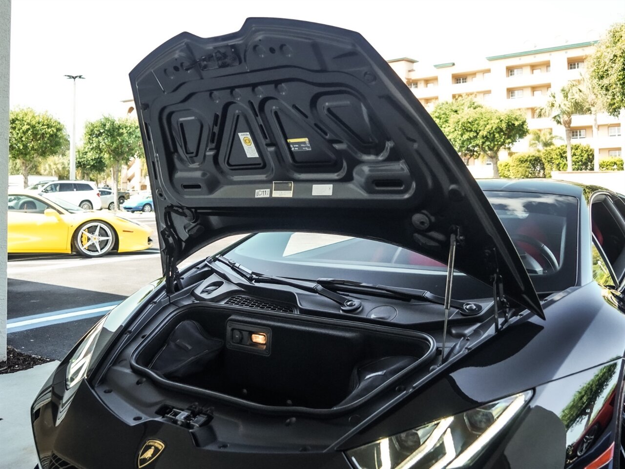 2015 Lamborghini Huracan LP 610-4   - Photo 27 - Bonita Springs, FL 34134