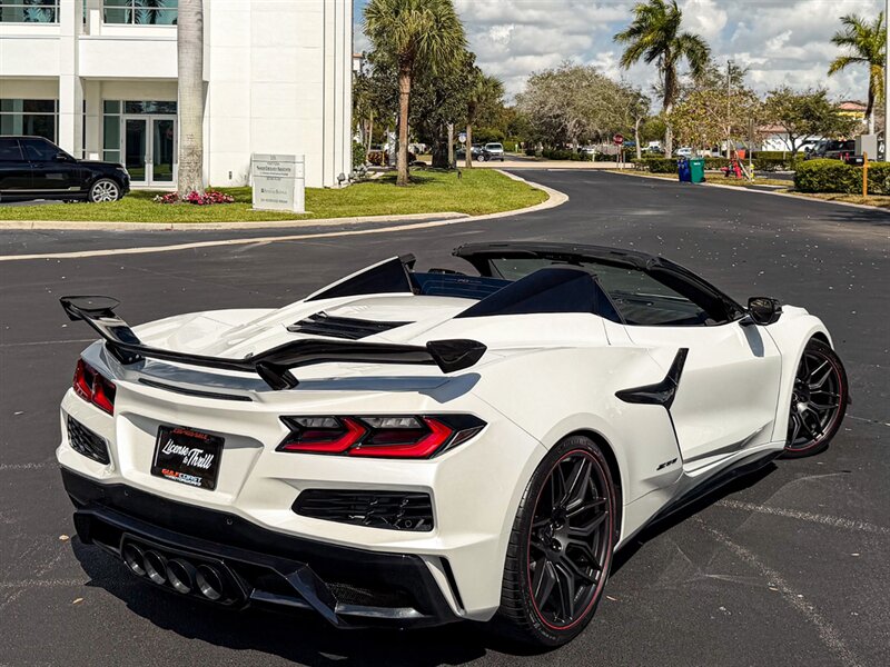 2023 Chevrolet Corvette Z06   - Photo 67 - Bonita Springs, FL 34134