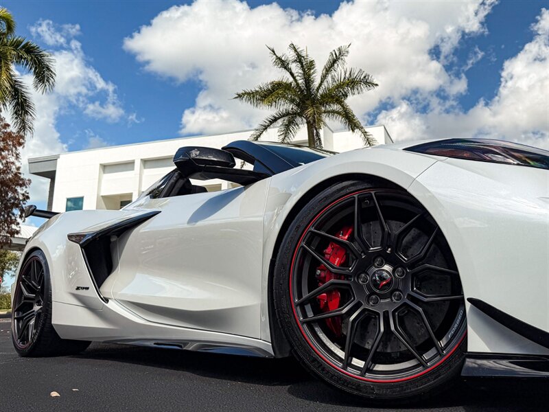 2023 Chevrolet Corvette Z06   - Photo 80 - Bonita Springs, FL 34134