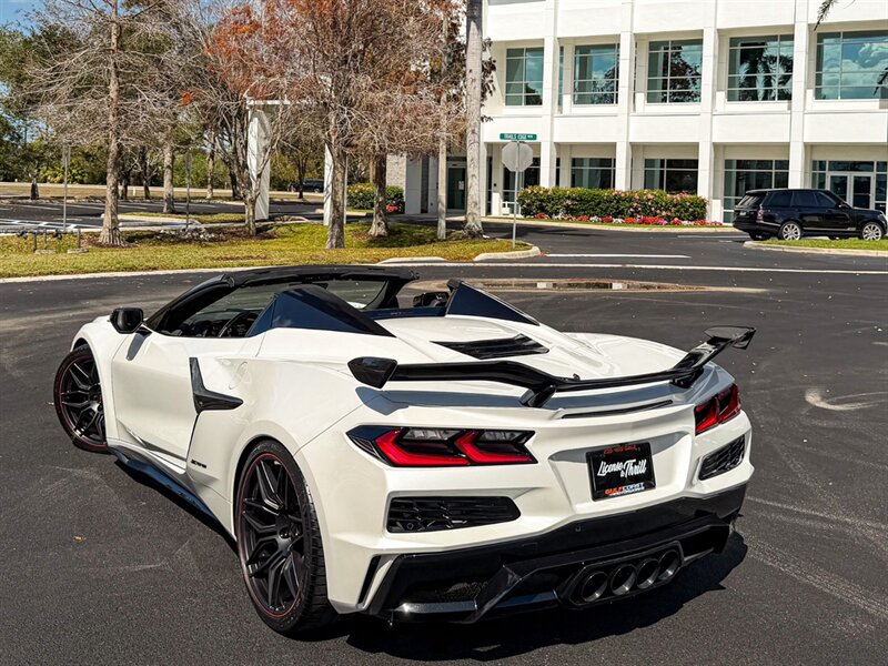 2023 Chevrolet Corvette Z06   - Photo 50 - Bonita Springs, FL 34134