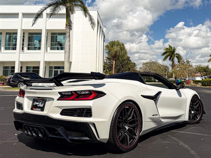 2023 Chevrolet Corvette Z06   - Photo 64 - Bonita Springs, FL 34134