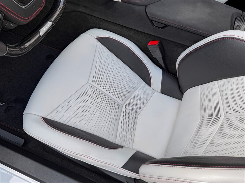 2023 Chevrolet Corvette Z06   - Photo 23 - Bonita Springs, FL 34134