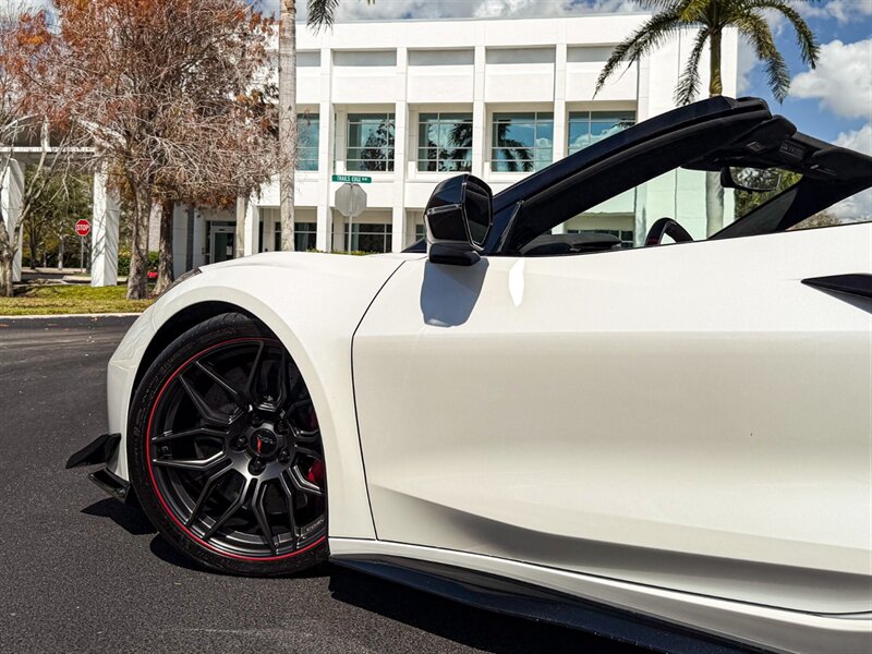 2023 Chevrolet Corvette Z06   - Photo 53 - Bonita Springs, FL 34134