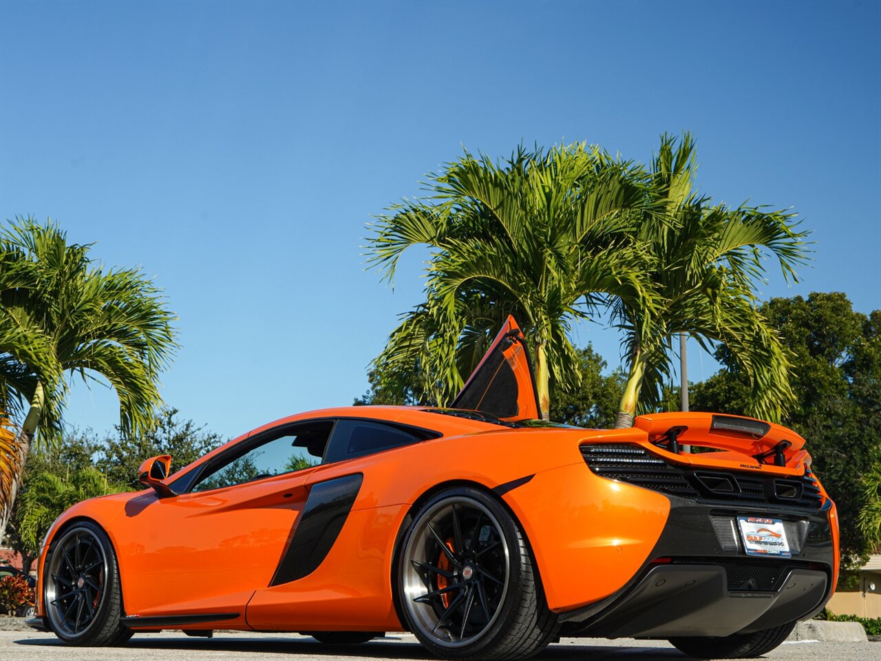 2015 McLaren 650S   - Photo 41 - Bonita Springs, FL 34134