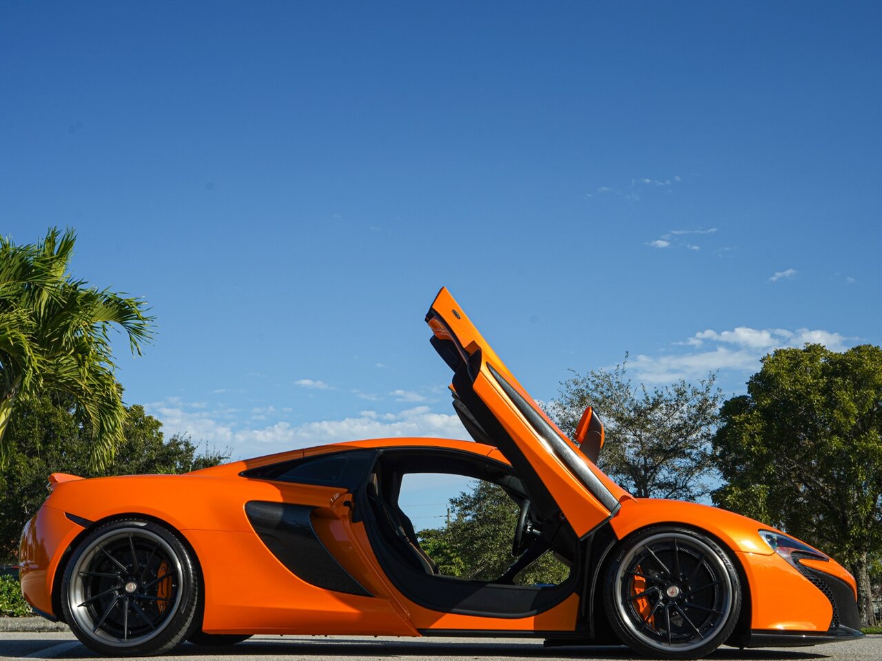 2015 McLaren 650S   - Photo 27 - Bonita Springs, FL 34134
