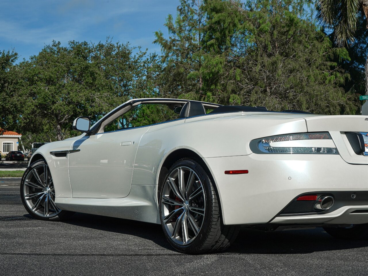 2012 Aston Martin Virage Volante   - Photo 17 - Bonita Springs, FL 34134