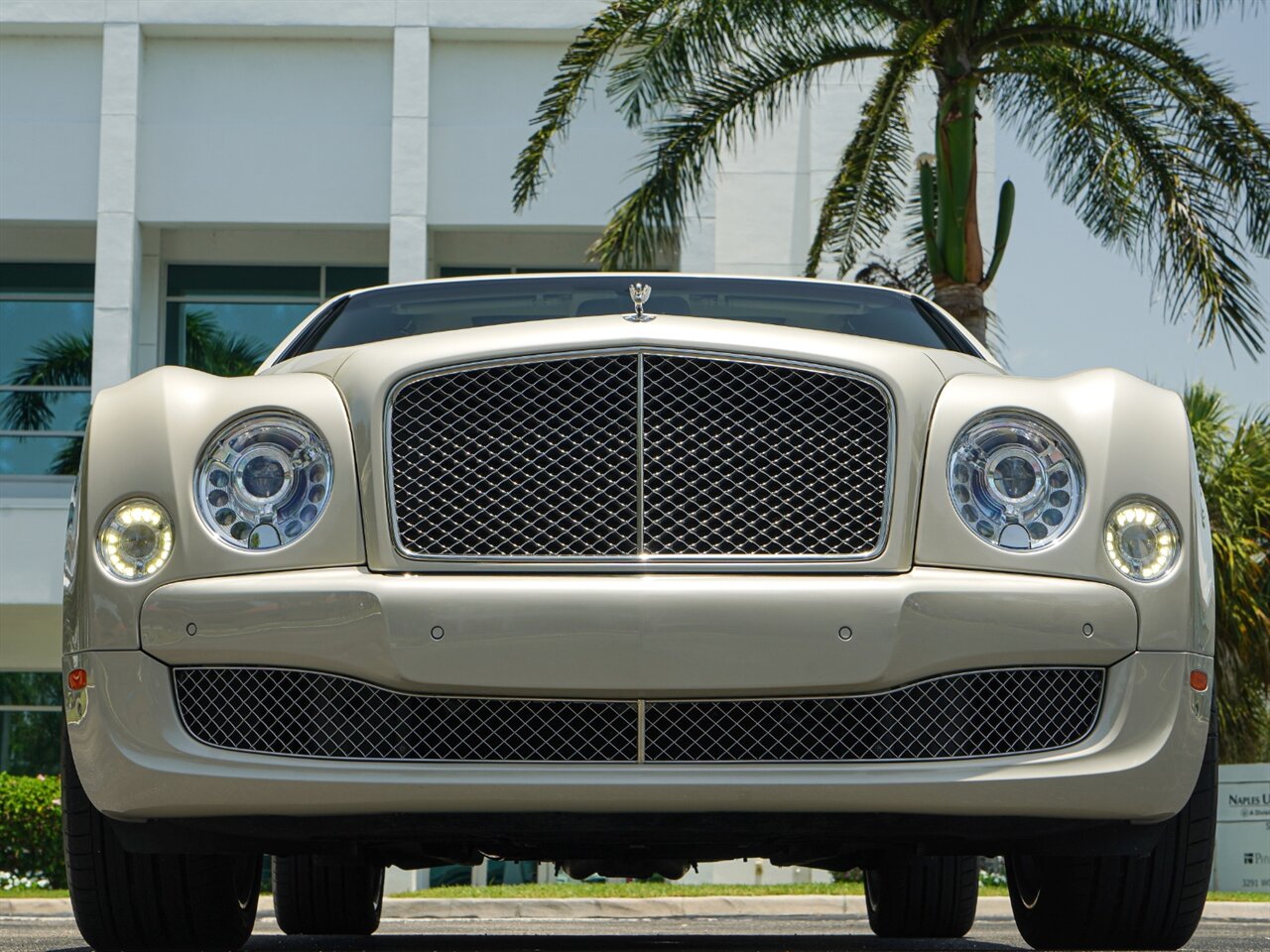 2014 Bentley Mulsanne   - Photo 5 - Bonita Springs, FL 34134
