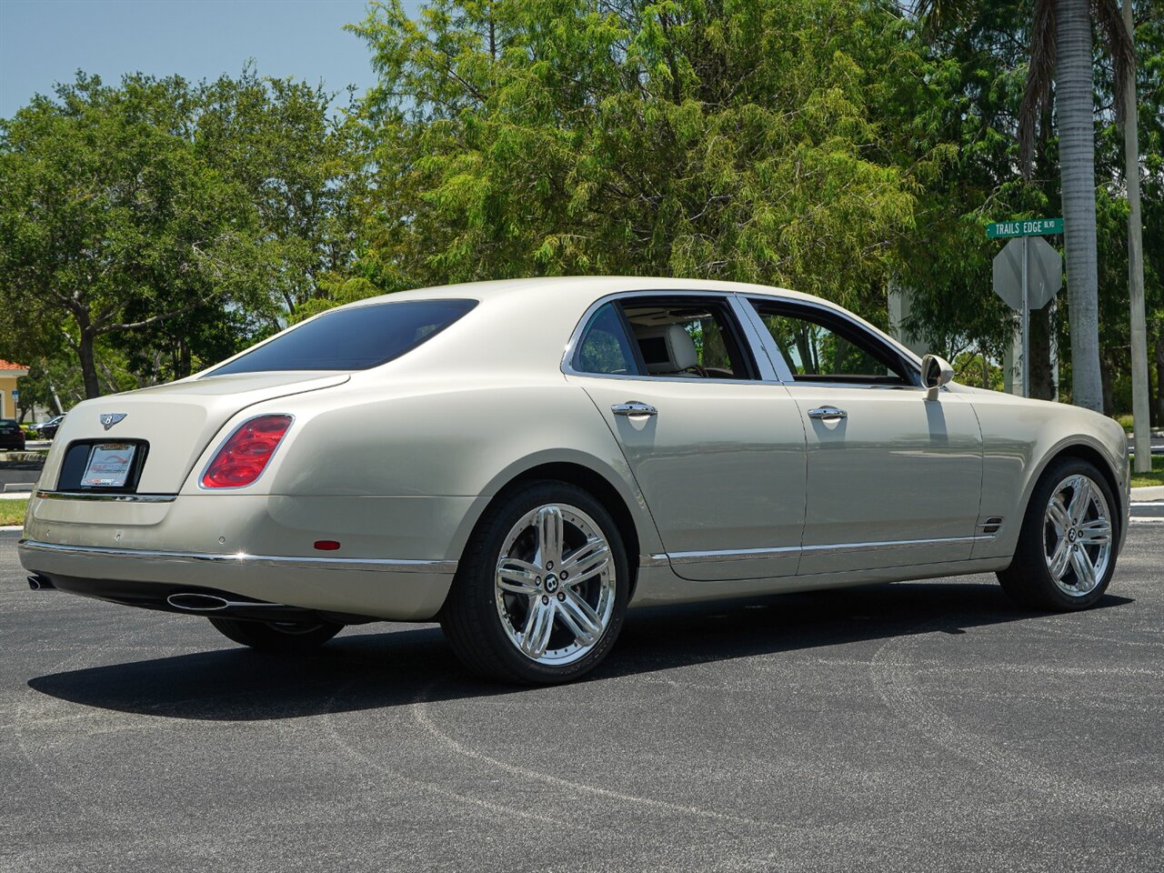 2014 Bentley Mulsanne   - Photo 24 - Bonita Springs, FL 34134