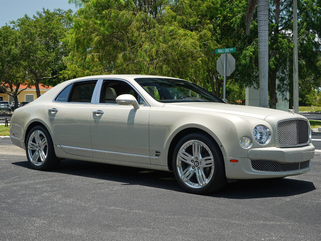 2014 Bentley Mulsanne   - Photo 34 - Bonita Springs, FL 34134