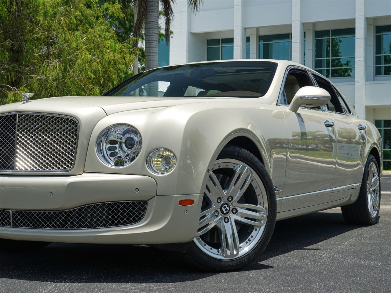 2014 Bentley Mulsanne   - Photo 14 - Bonita Springs, FL 34134