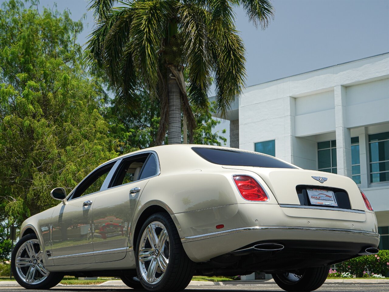 2014 Bentley Mulsanne   - Photo 21 - Bonita Springs, FL 34134