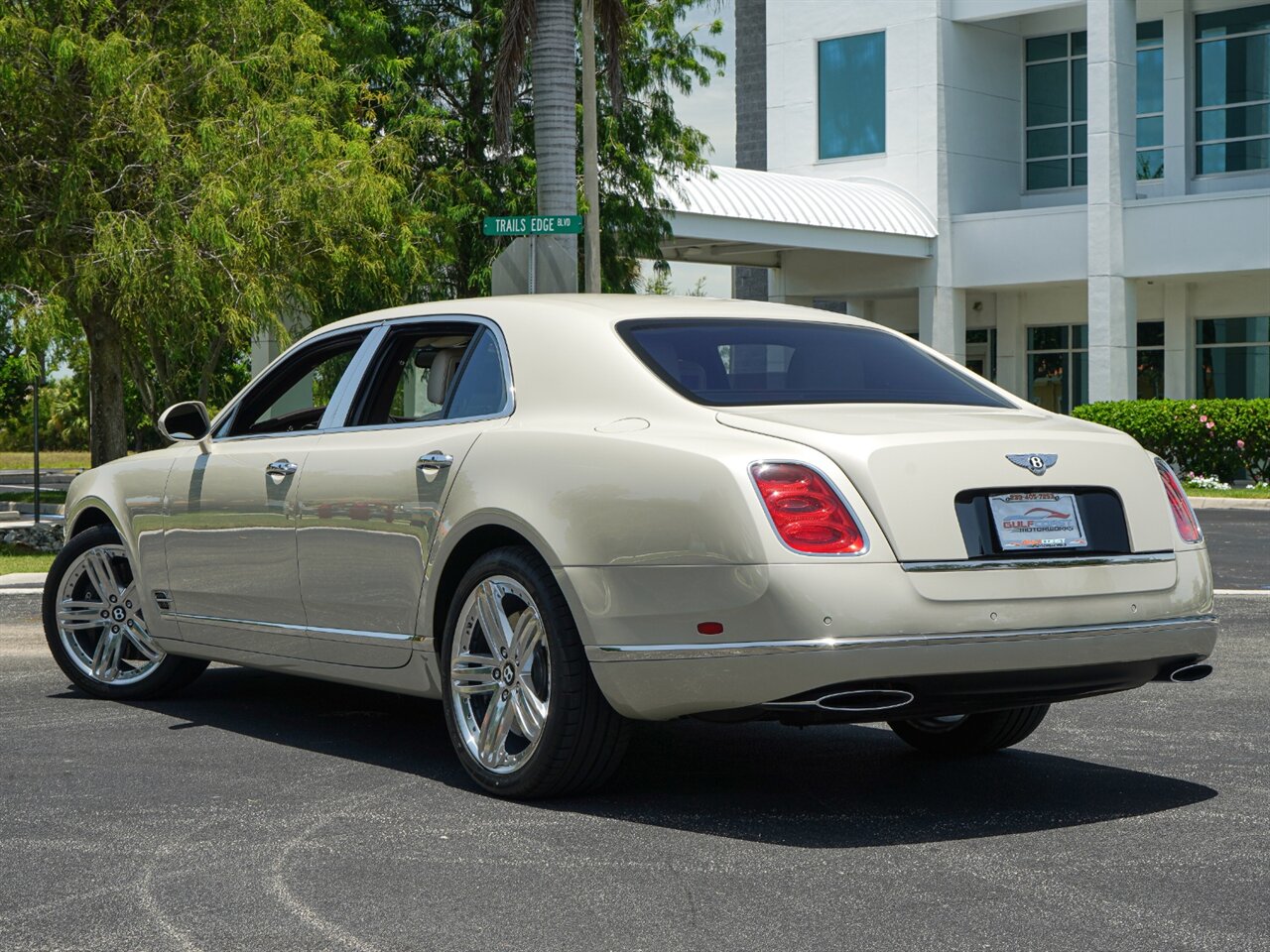 2014 Bentley Mulsanne   - Photo 20 - Bonita Springs, FL 34134