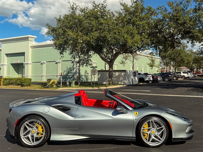 2021 Ferrari F8 Spider   - Photo 65 - Bonita Springs, FL 34134