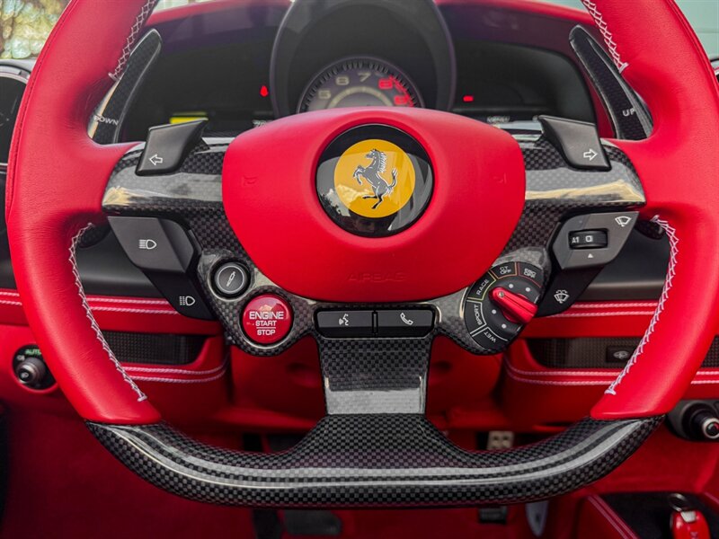 2021 Ferrari F8 Spider   - Photo 31 - Bonita Springs, FL 34134