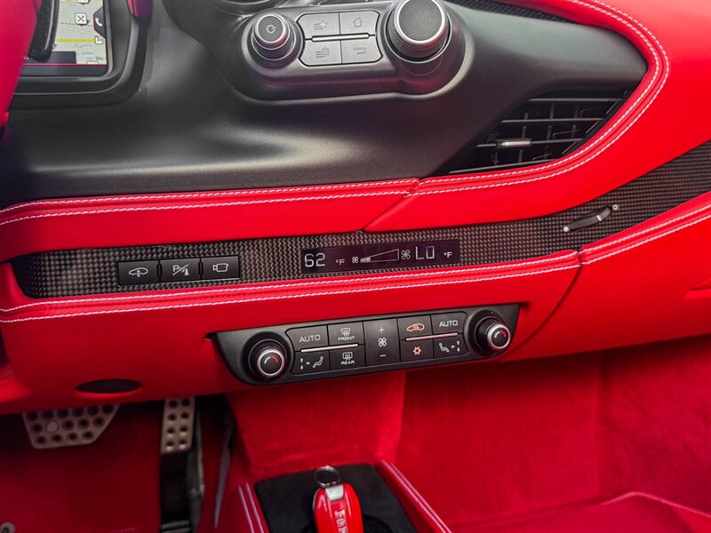 2021 Ferrari F8 Spider   - Photo 15 - Bonita Springs, FL 34134
