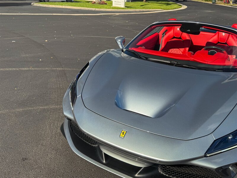 2021 Ferrari F8 Spider   - Photo 4 - Bonita Springs, FL 34134
