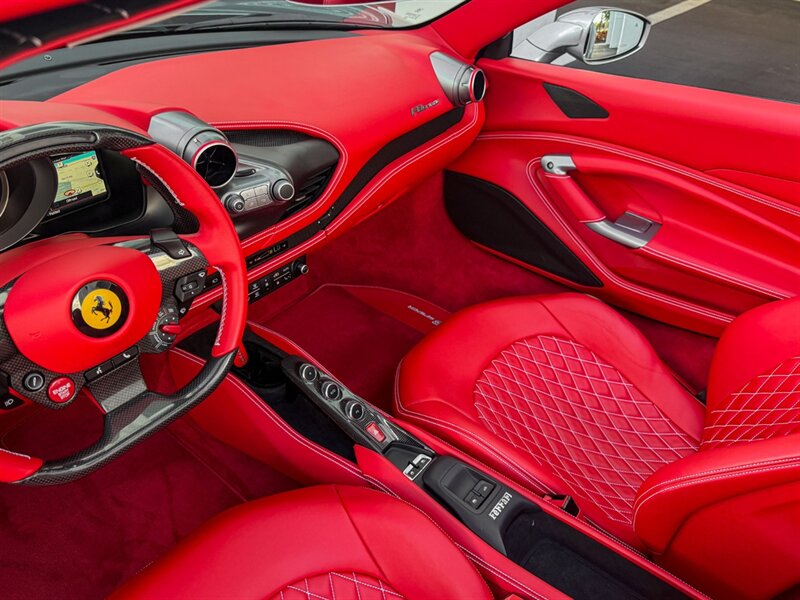 2021 Ferrari F8 Spider   - Photo 13 - Bonita Springs, FL 34134