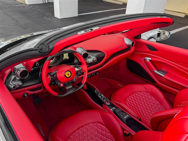 2021 Ferrari F8 Spider   - Photo 2 - Bonita Springs, FL 34134