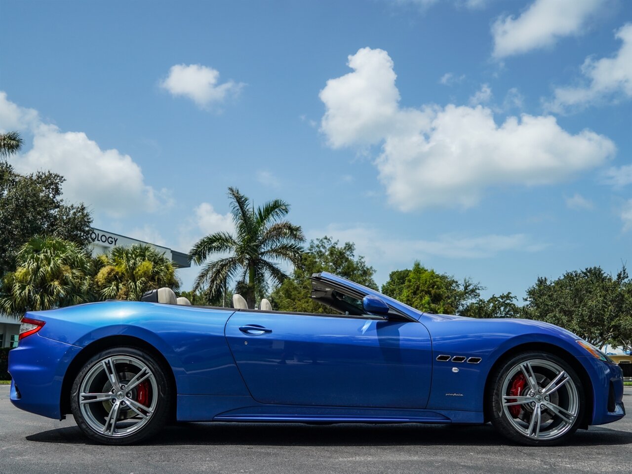 2019 Maserati GranTurismo Sport   - Photo 41 - Bonita Springs, FL 34134